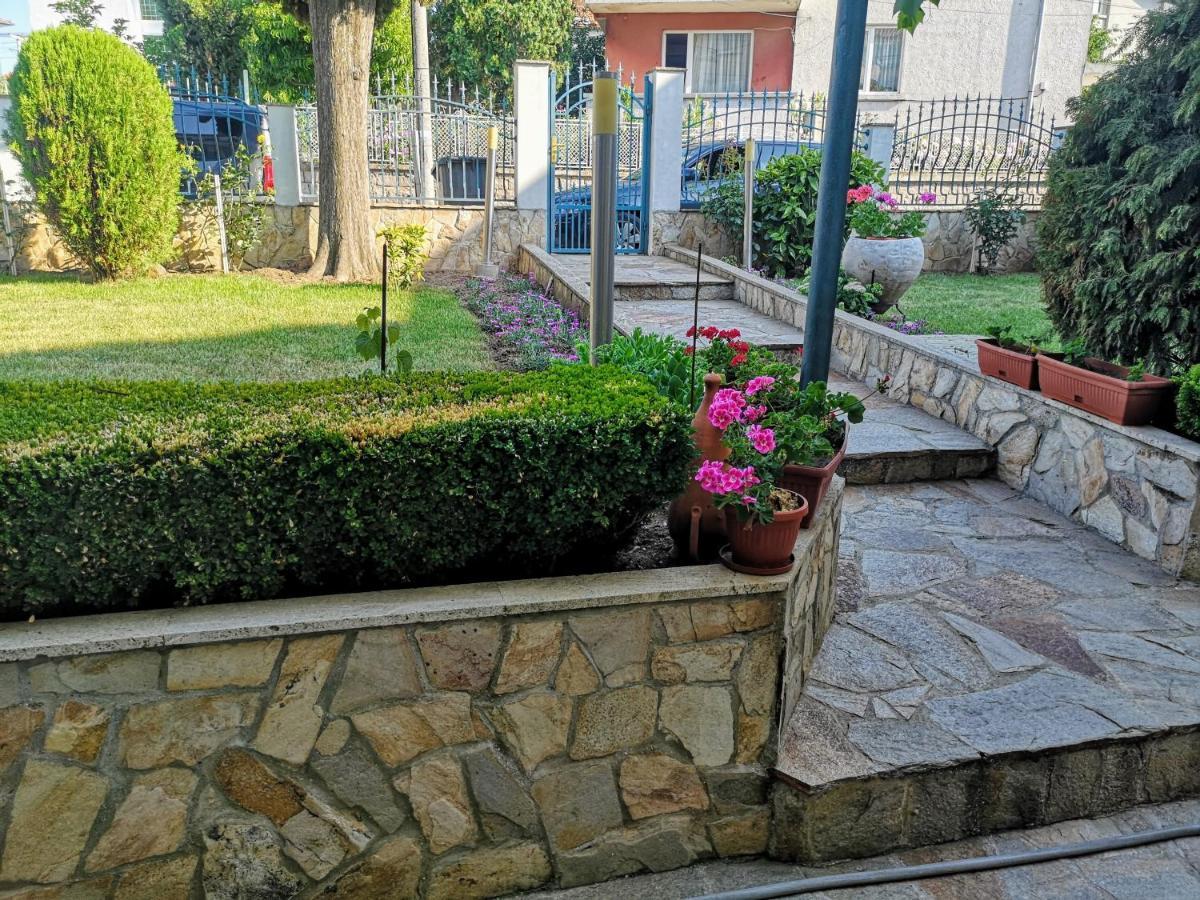 Къща За Гости Перфекто Tschernomorez Exterior foto
